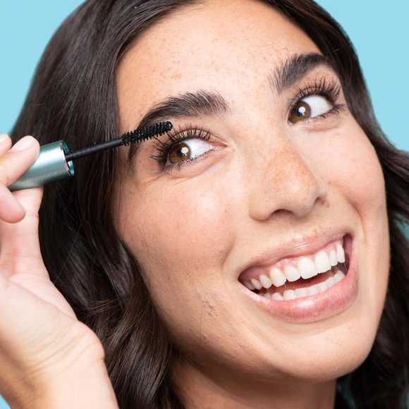 GrandeMASCARA Waterproof Conditioning Peptide Mascara - Picture 5 of 6